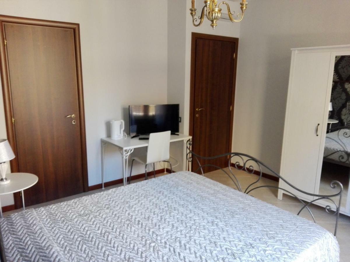 B&B Dante Barrafranca Bagian luar foto
